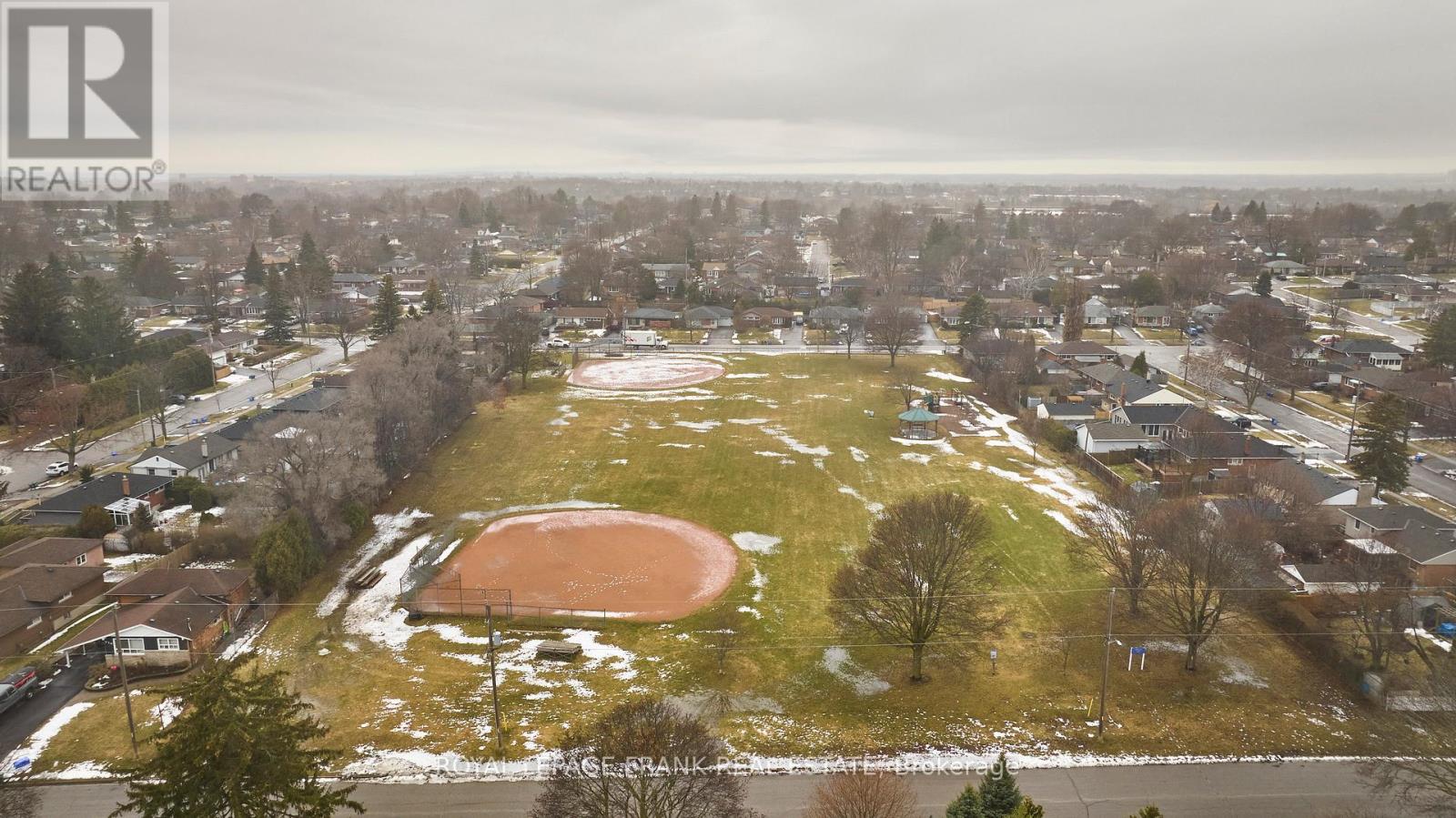 514 Park Road N, Oshawa (Mclaughlin), Ontario  L1J 4M7 - Photo 37 - E12898734