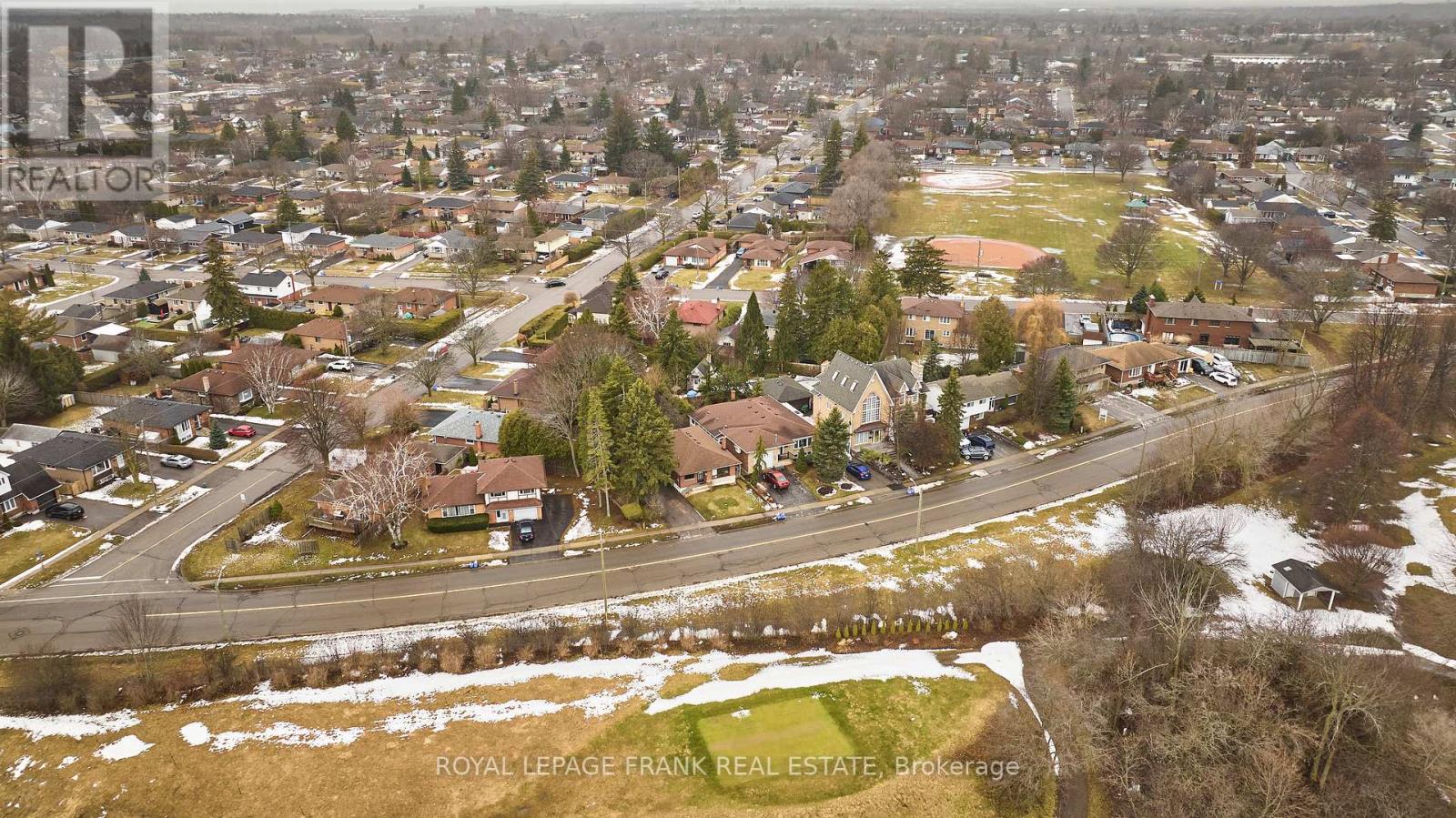 514 Park Road N, Oshawa (Mclaughlin), Ontario  L1J 4M7 - Photo 6 - E12898734