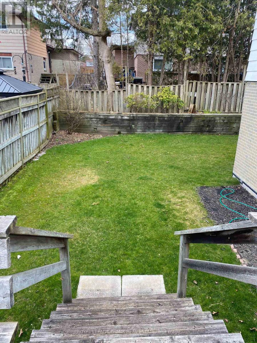 Bsmt - 226 Parlette Avenue, Toronto (Rouge), Ontario  M1C 2S5 - Photo 3 - E12898770