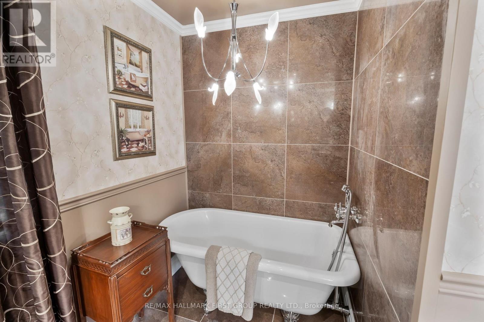 121 Glenabbey Drive, Clarington, Ontario  L1E 2B7 - Photo 33 - E12898930