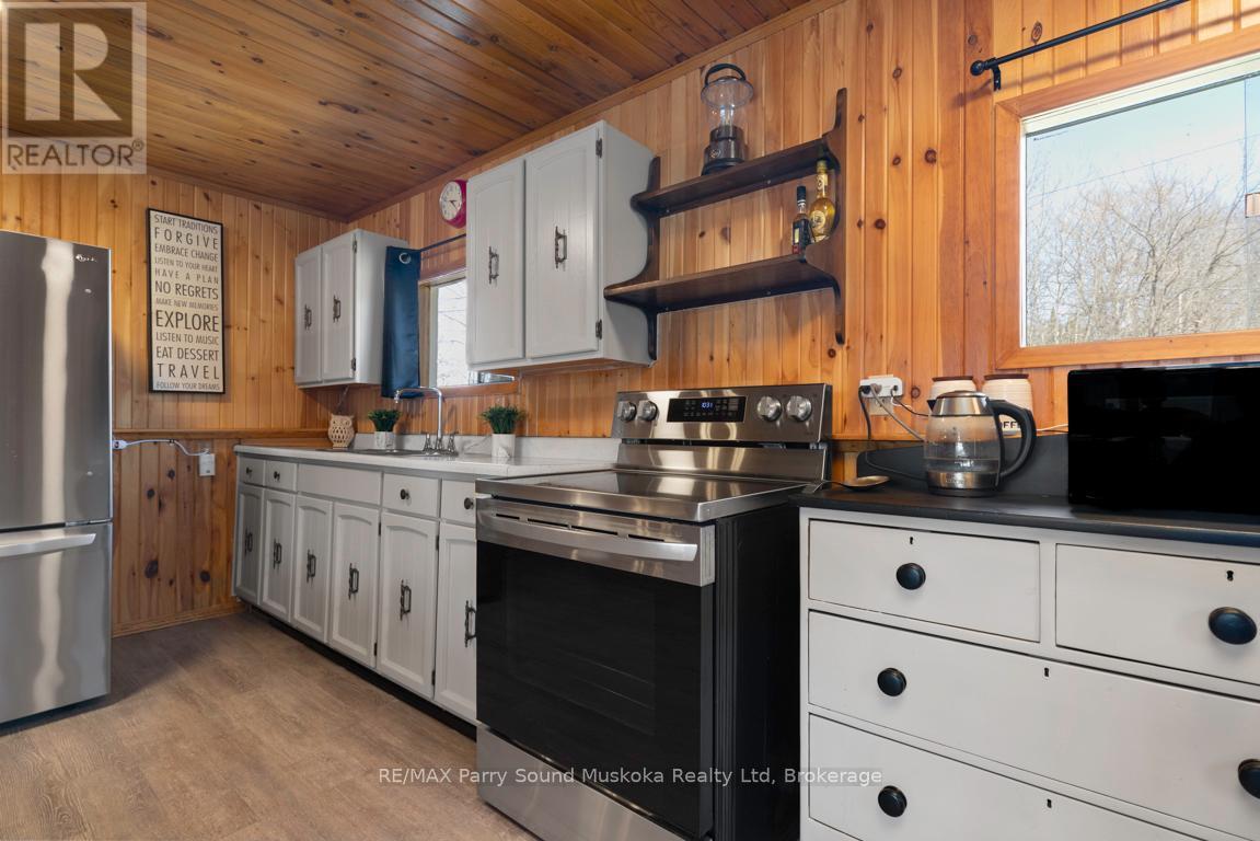 3 Keele Road, Whitestone, Ontario  P0A 1G0 - Photo 17 - X12898724