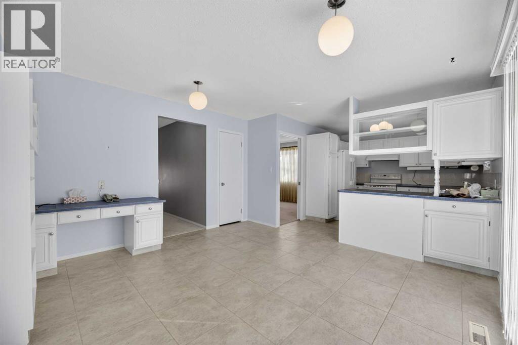 2205 23 Avenue, Coaldale, Alberta  T1M 1H7 - Photo 18 - A2292715