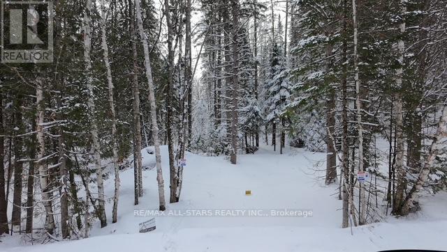 1272 URSA ROAD, Highlands East, Ontario