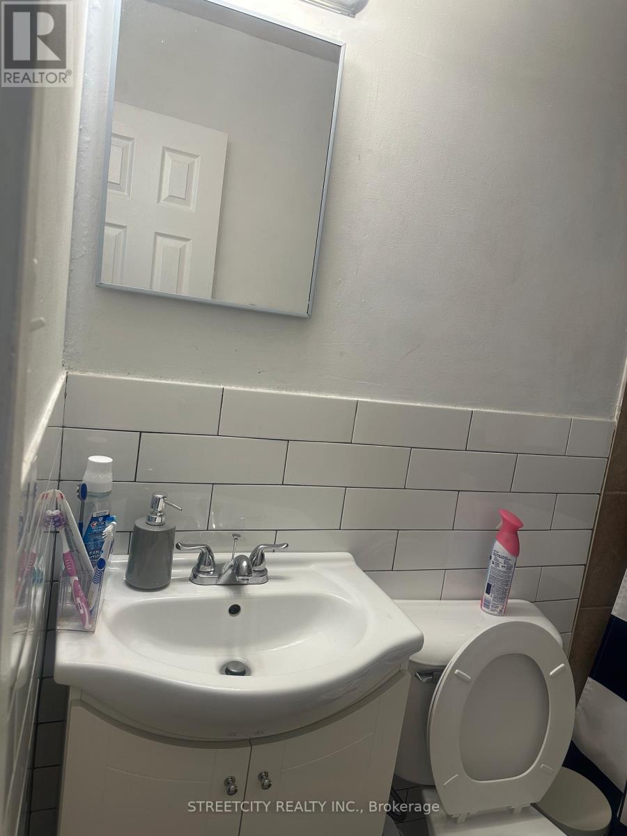 21 - 220 Ashland Avenue, London East, Ontario  N5W 4H4 - Photo 6 - X12898726