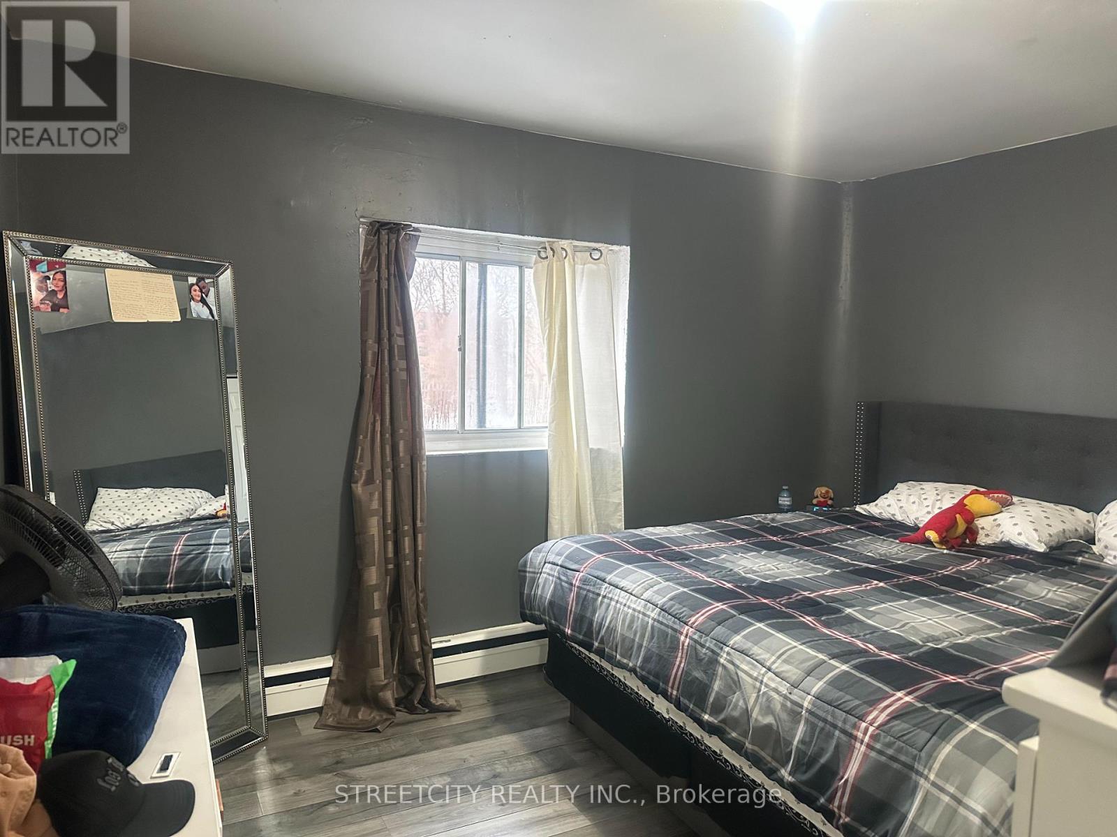 21 - 220 Ashland Avenue, London East, Ontario  N5W 4H4 - Photo 7 - X12898726