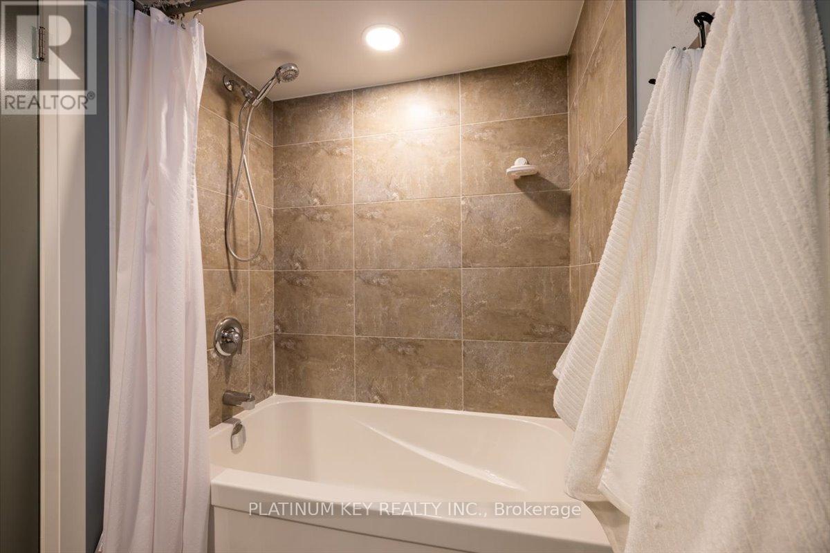 42 Garland Crescent, London East, Ontario  N5V 1N5 - Photo 17 - X12898834