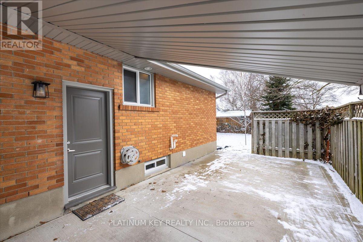 42 Garland Crescent, London East, Ontario  N5V 1N5 - Photo 18 - X12898834