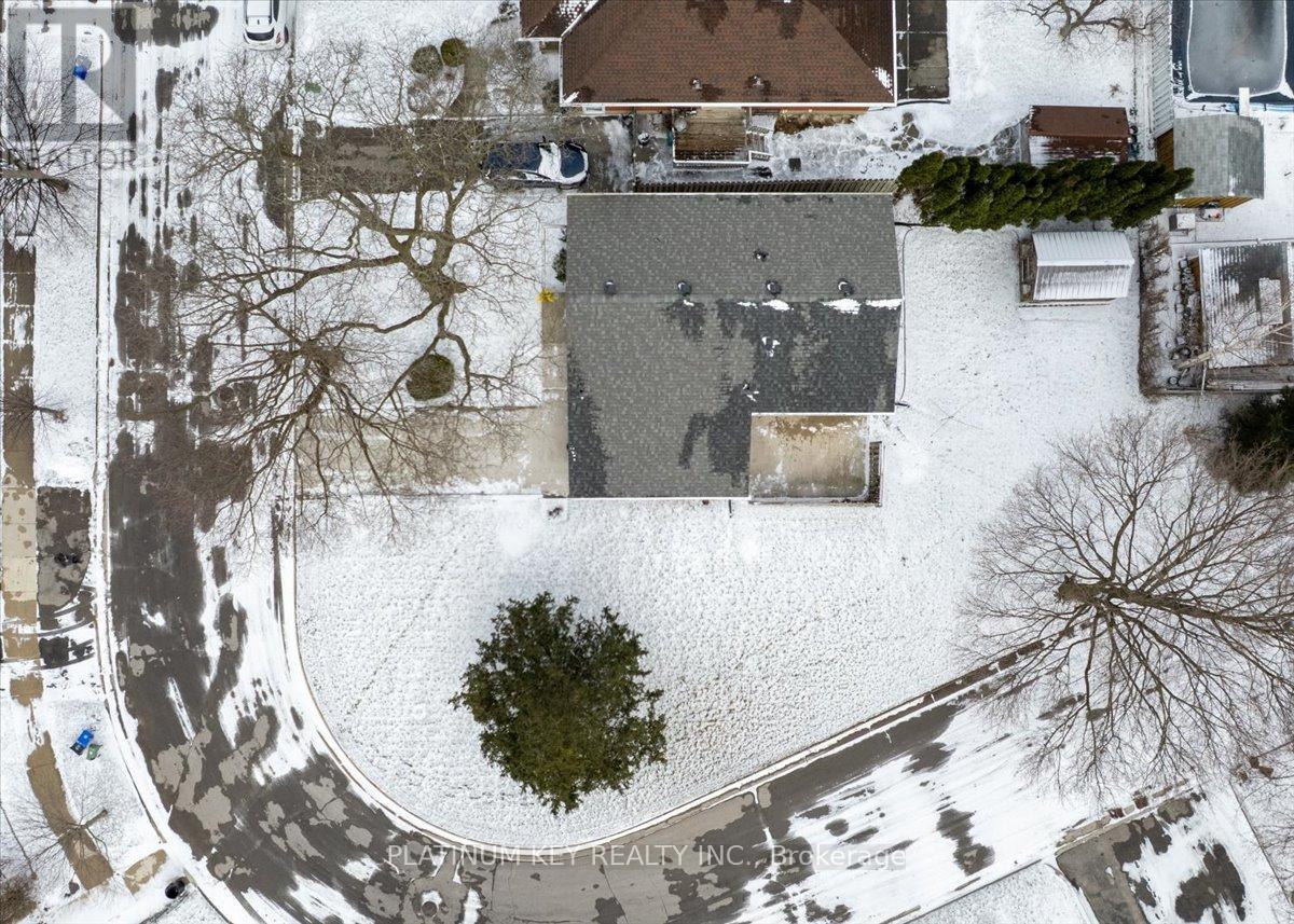 42 Garland Crescent, London East, Ontario  N5V 1N5 - Photo 22 - X12898834