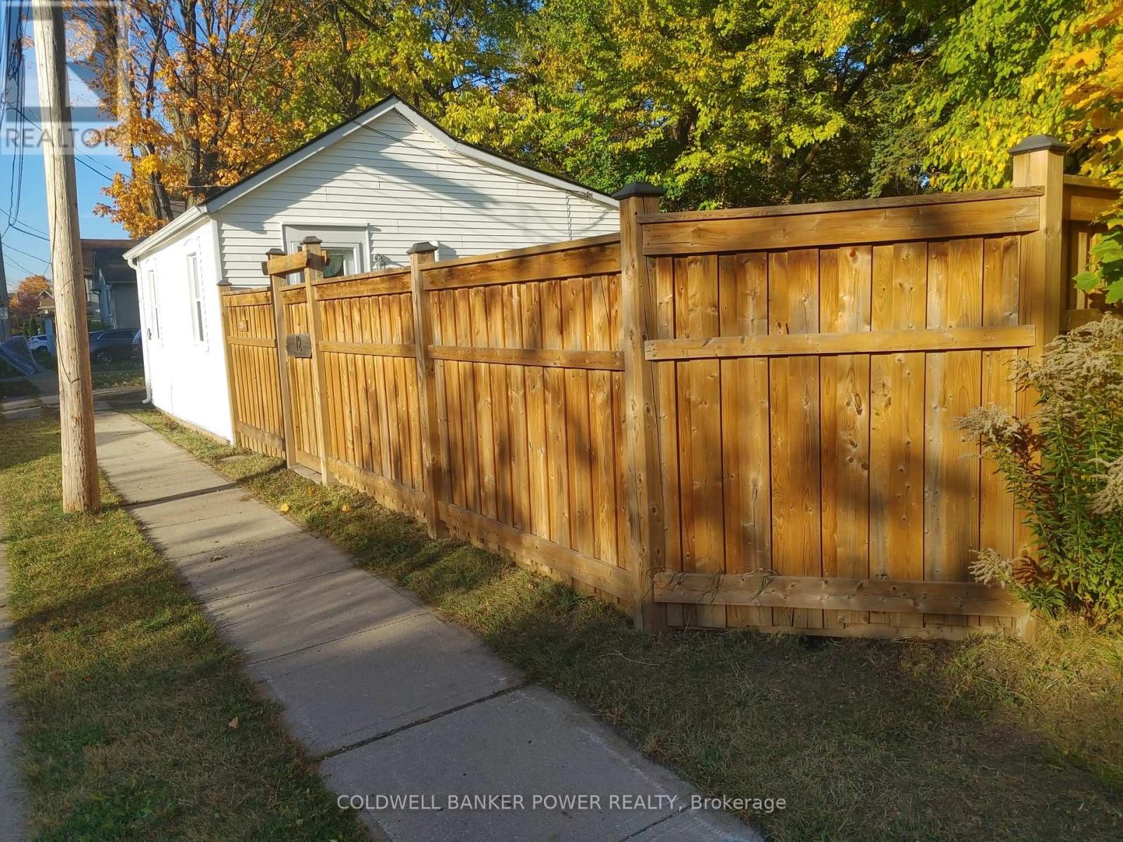 12 Miles Street, London East, Ontario  N5Y 2T6 - Photo 4 - X12898908