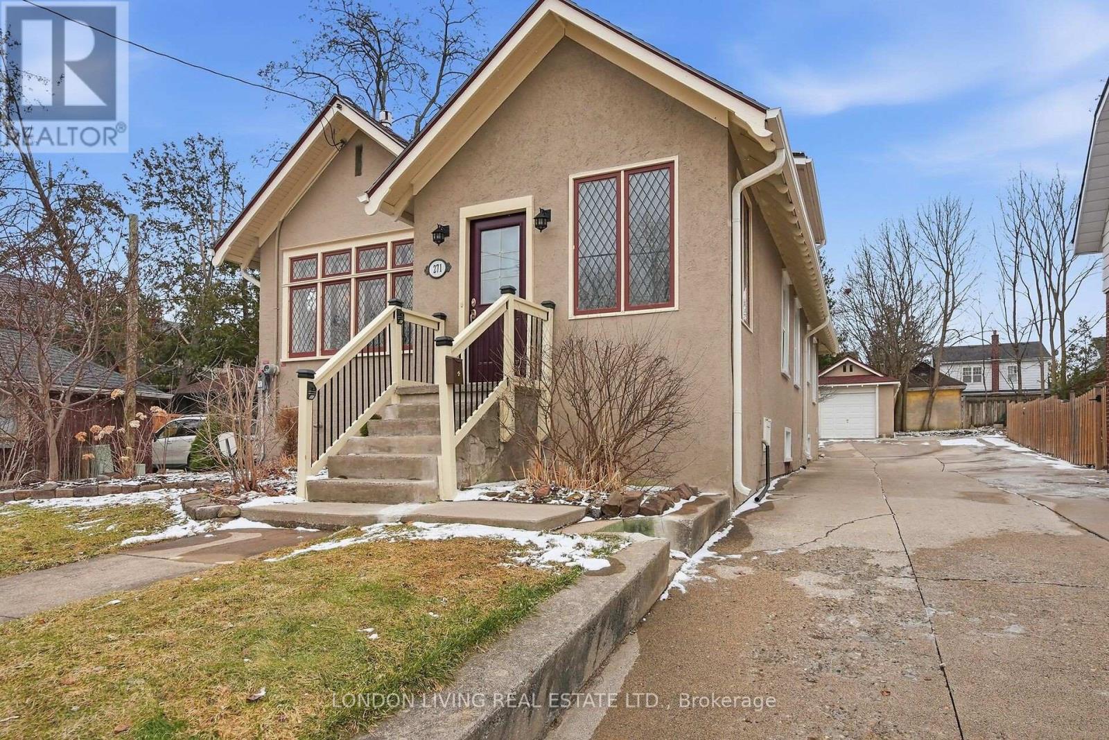 271 Briscoe Street E, London South, Ontario  N6C 1X5 - Photo 2 - X12898962