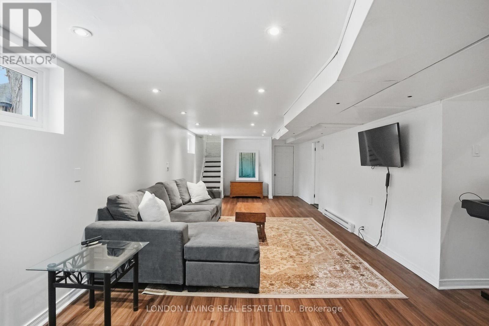 271 Briscoe Street E, London South, Ontario  N6C 1X5 - Photo 34 - X12898962