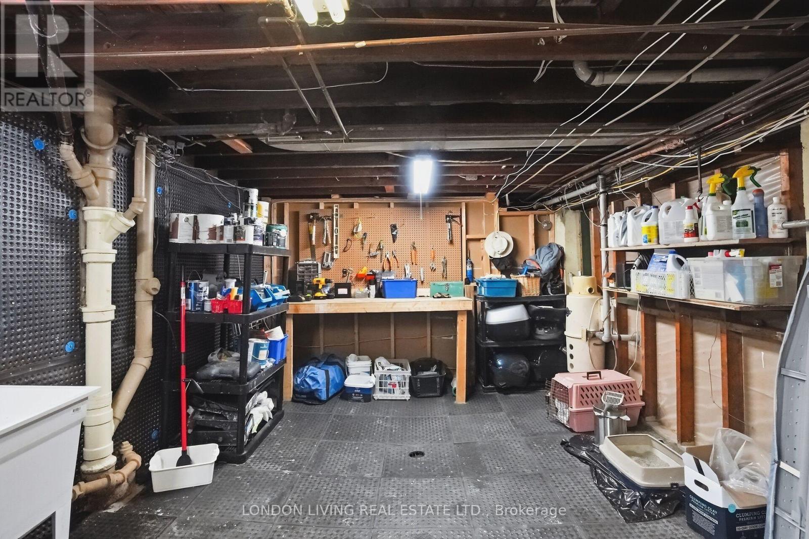 271 Briscoe Street E, London South, Ontario  N6C 1X5 - Photo 38 - X12898962