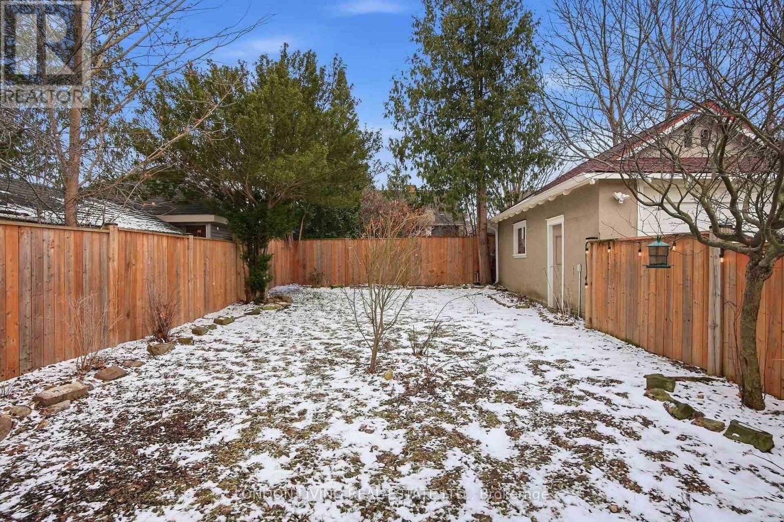 271 Briscoe Street E, London South, Ontario  N6C 1X5 - Photo 43 - X12898962