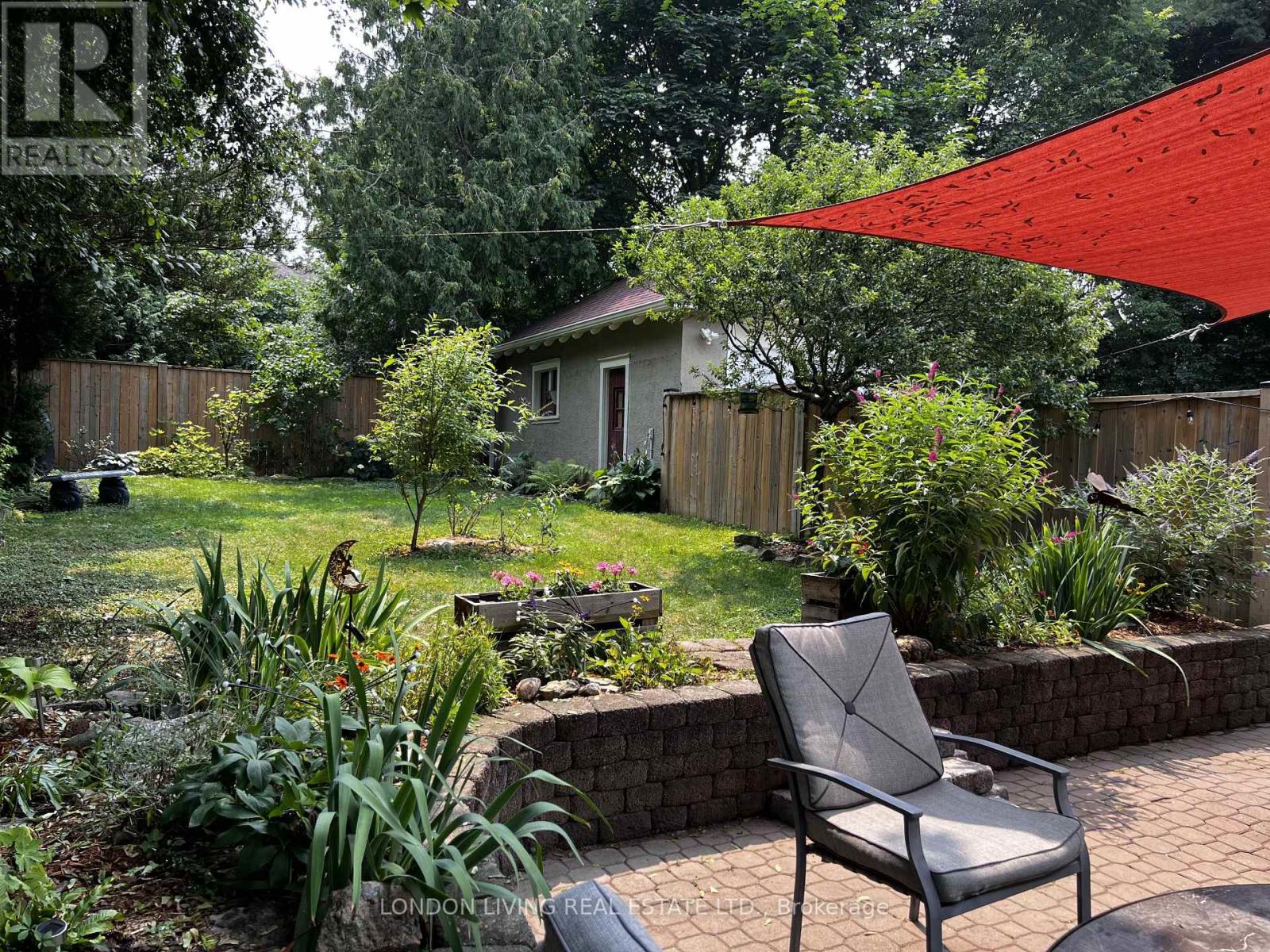 271 Briscoe Street E, London South, Ontario  N6C 1X5 - Photo 46 - X12898962