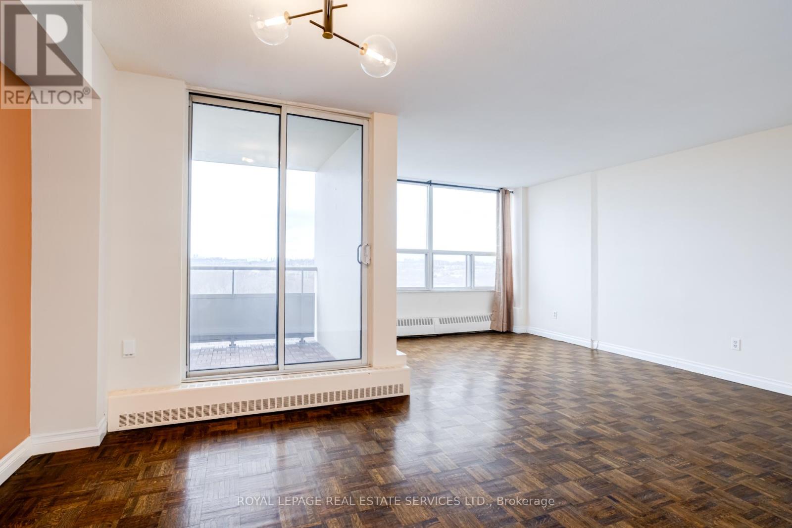 1602 - 5 Vicora Linkway, Toronto, Ontario  M3C 1A4 - Photo 11 - C12898728