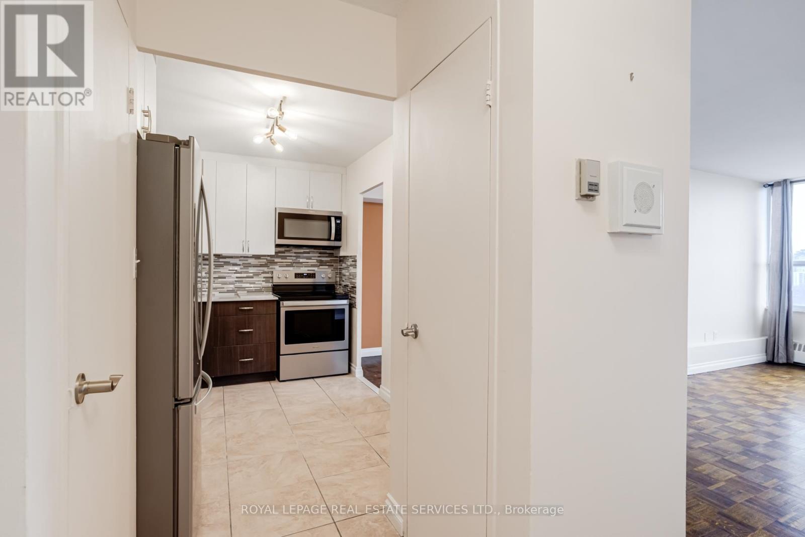 1602 - 5 Vicora Linkway, Toronto, Ontario  M3C 1A4 - Photo 12 - C12898728