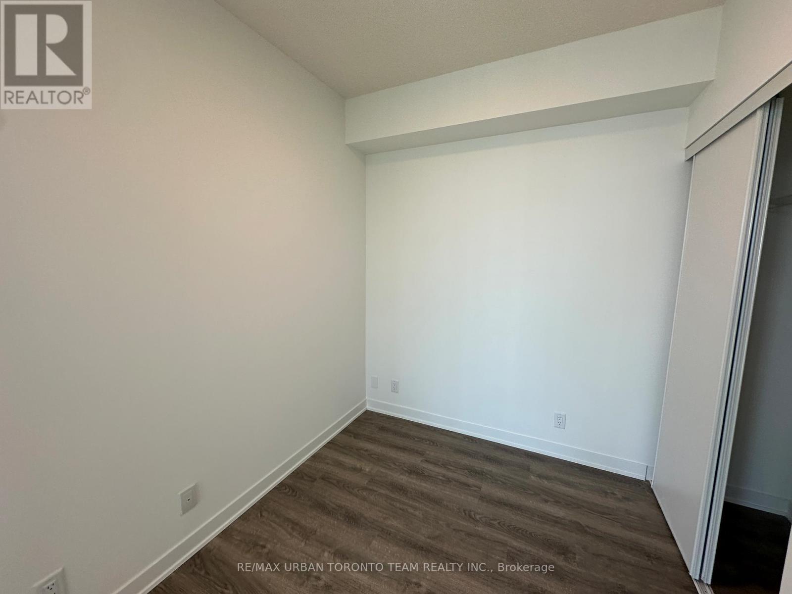 2806 - 180 Front Street E, Toronto, Ontario  M5A 0K9 - Photo 13 - C12898744