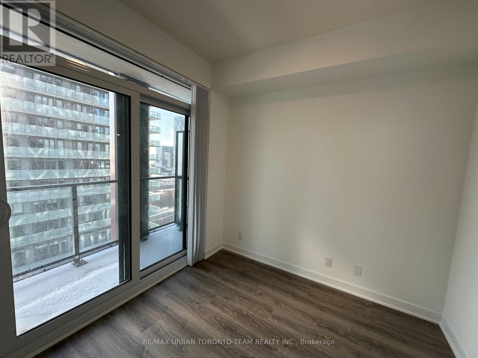2806 - 180 Front Street E, Toronto, Ontario  M5A 0K9 - Photo 15 - C12898744