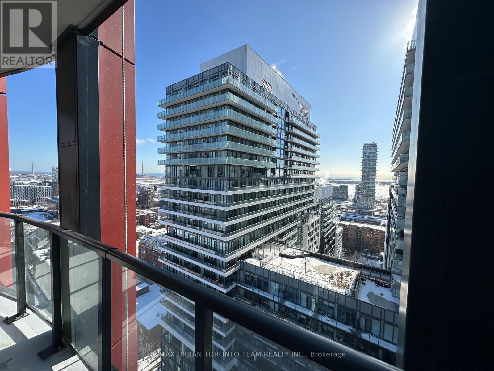 2806 - 180 Front Street E, Toronto, Ontario  M5A 0K9 - Photo 7 - C12898744