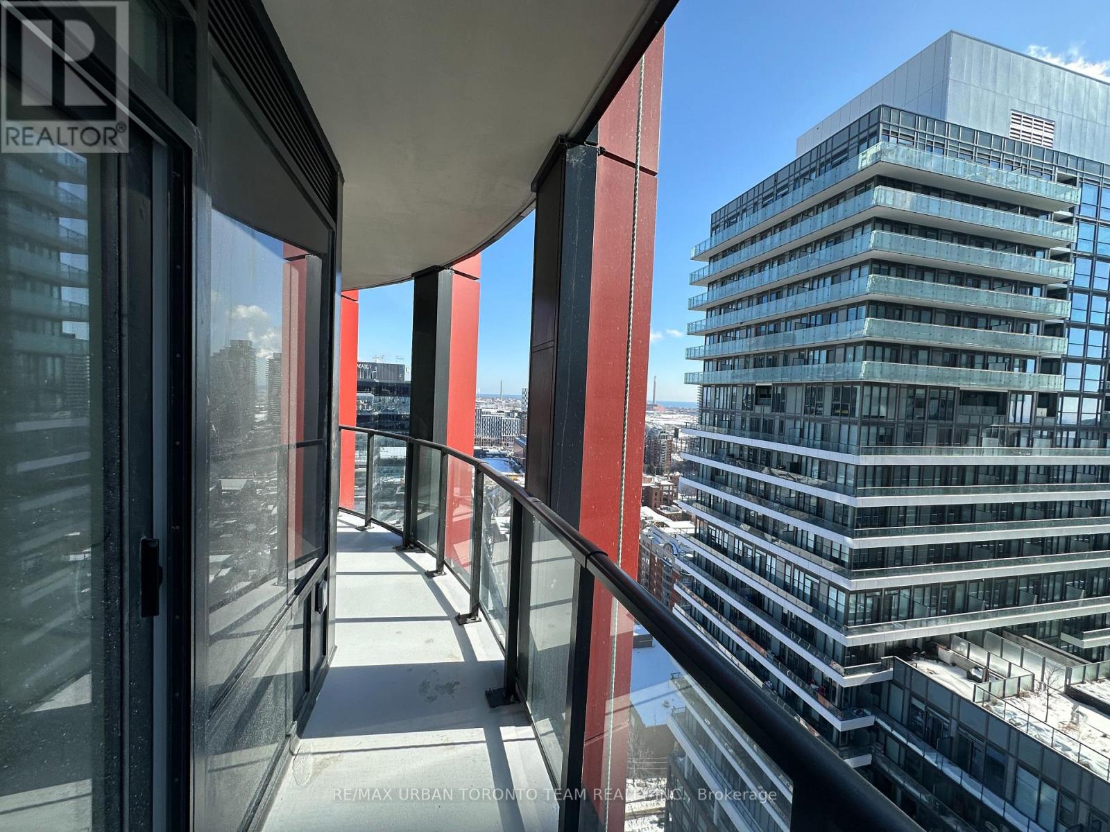 2806 - 180 Front Street E, Toronto, Ontario  M5A 0K9 - Photo 8 - C12898744