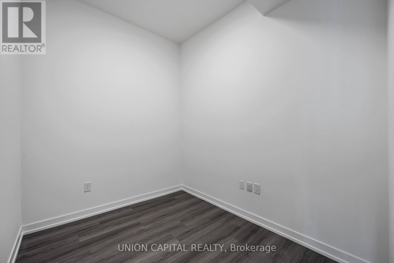 5901 - 138 Downes Street, Toronto, Ontario  M5E 0E4 - Photo 17 - C12898764