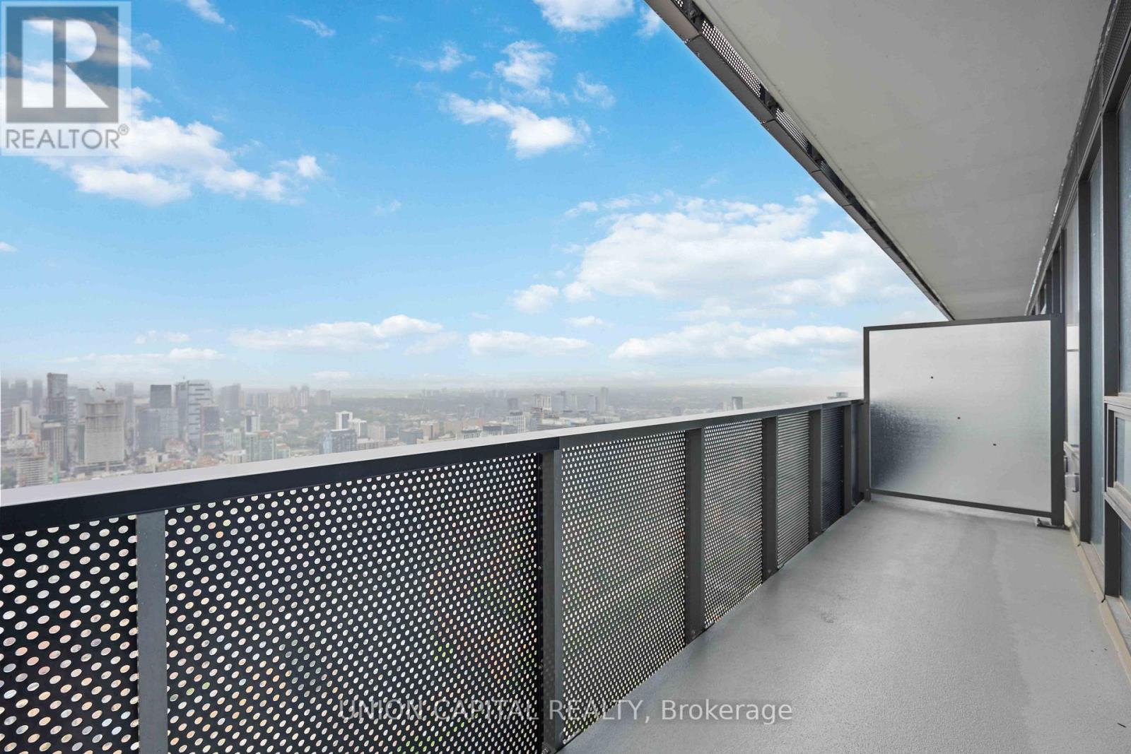 5901 - 138 Downes Street, Toronto, Ontario  M5E 0E4 - Photo 19 - C12898764