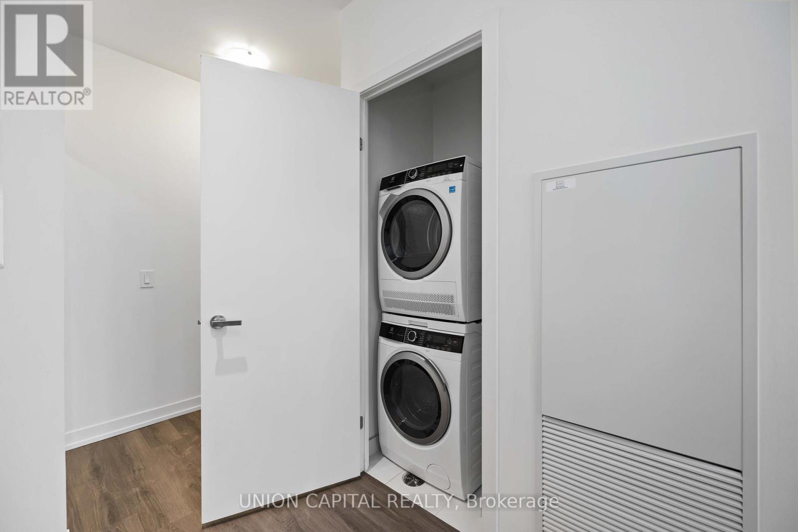 5901 - 138 Downes Street, Toronto, Ontario  M5E 0E4 - Photo 24 - C12898764