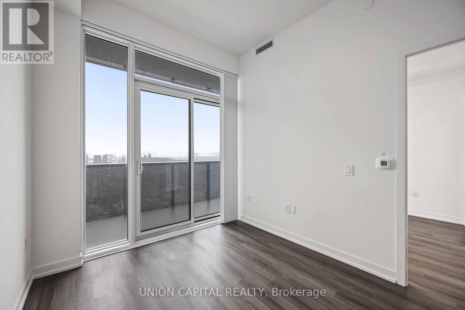 5901 - 138 Downes Street, Toronto, Ontario  M5E 0E4 - Photo 9 - C12898764