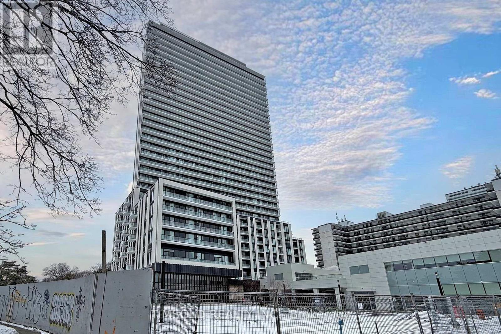 2315 - 5858 Yonge Street, Toronto, Ontario  M2M 0C6 - Photo 2 - C12898816