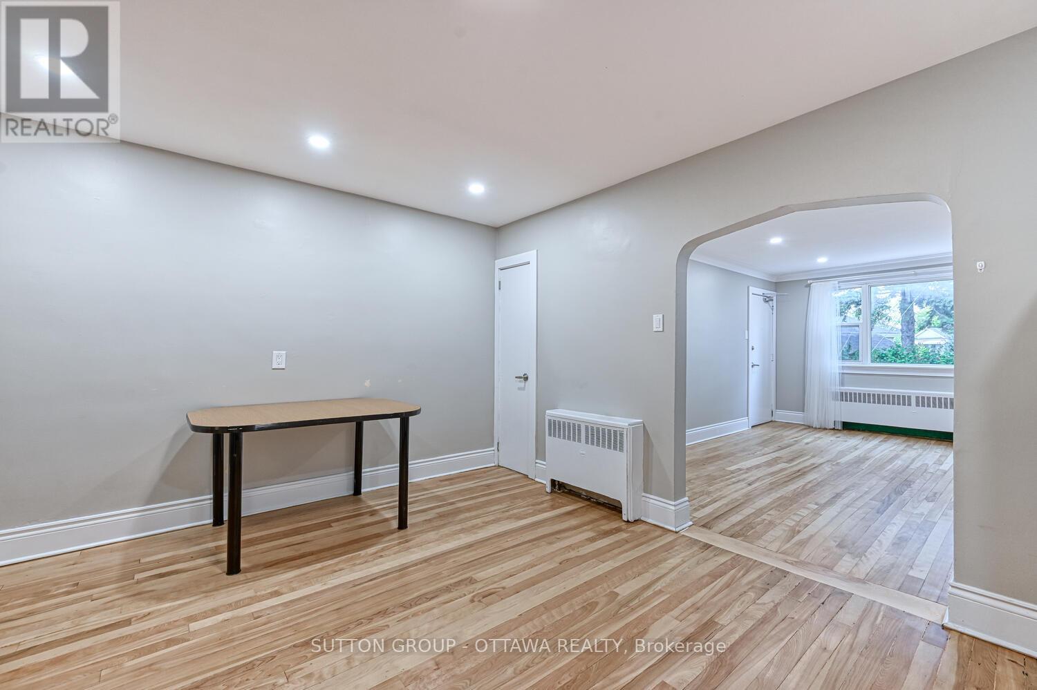 154-156 Dagmar Avenue, Ottawa, Ontario  K1L 5T2 - Photo 12 - X12898742