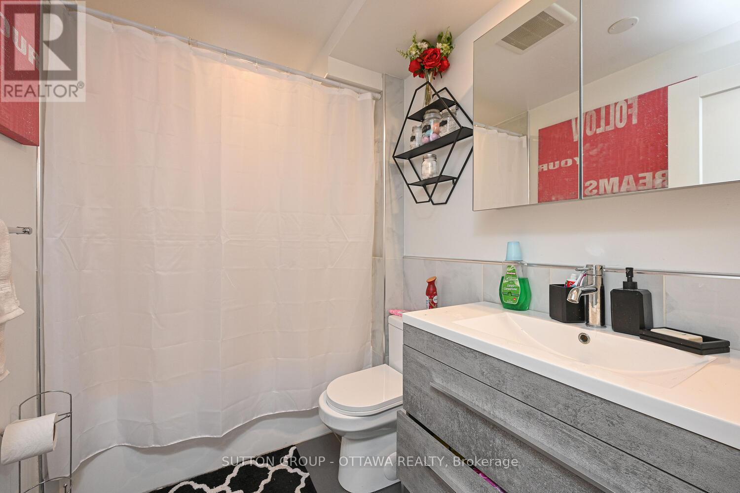 154-156 Dagmar Avenue, Ottawa, Ontario  K1L 5T2 - Photo 28 - X12898742