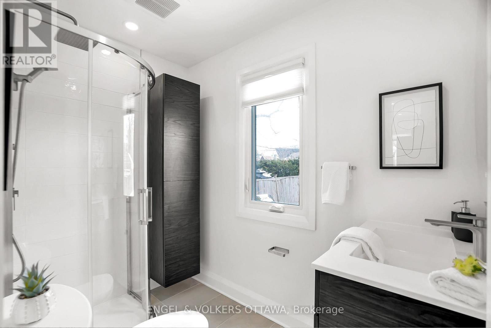 42 Anna Avenue, Ottawa, Ontario  K1Z 7T4 - Photo 15 - X12898762