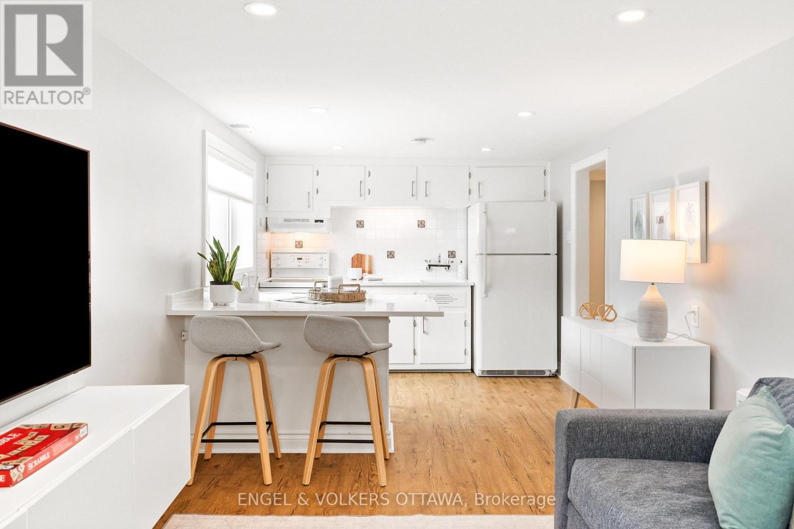 42 Anna Avenue, Ottawa, Ontario  K1Z 7T4 - Photo 36 - X12898762