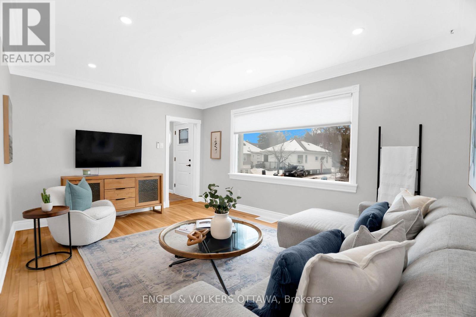 42 Anna Avenue, Ottawa, Ontario  K1Z 7T4 - Photo 7 - X12898762