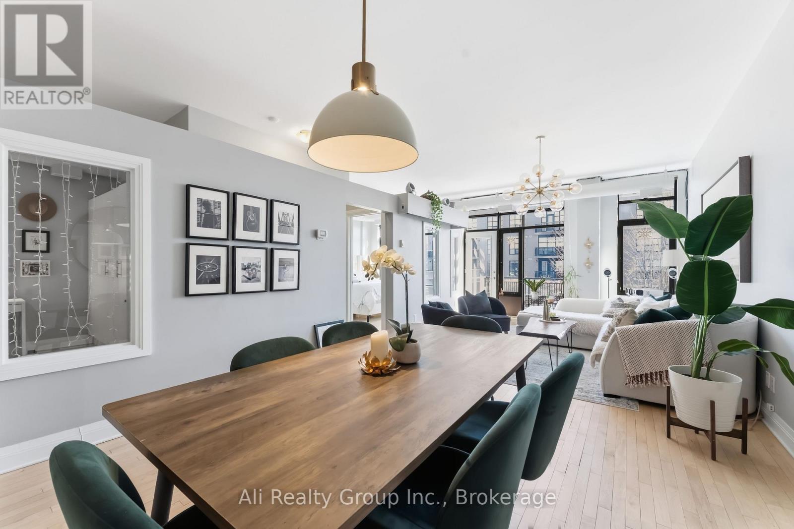 307 - 300 Powell Avenue, Ottawa, Ontario  K1S 5T3 - Photo 12 - X12898850