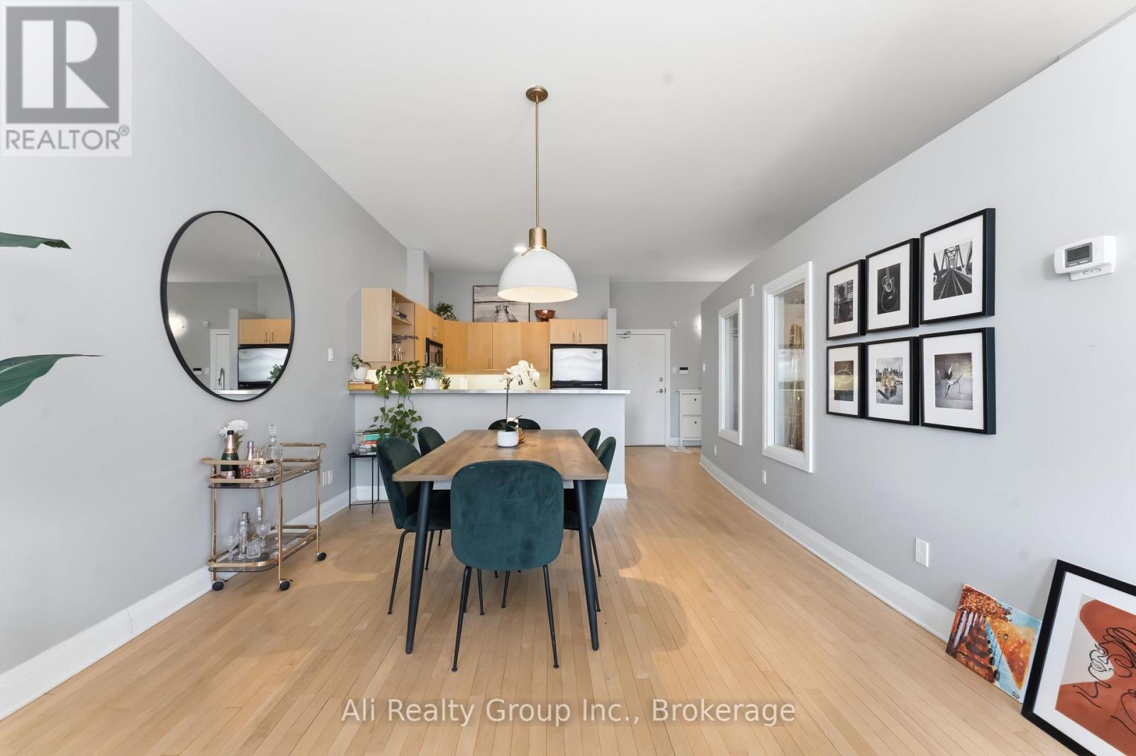 307 - 300 Powell Avenue, Ottawa, Ontario  K1S 5T3 - Photo 14 - X12898850