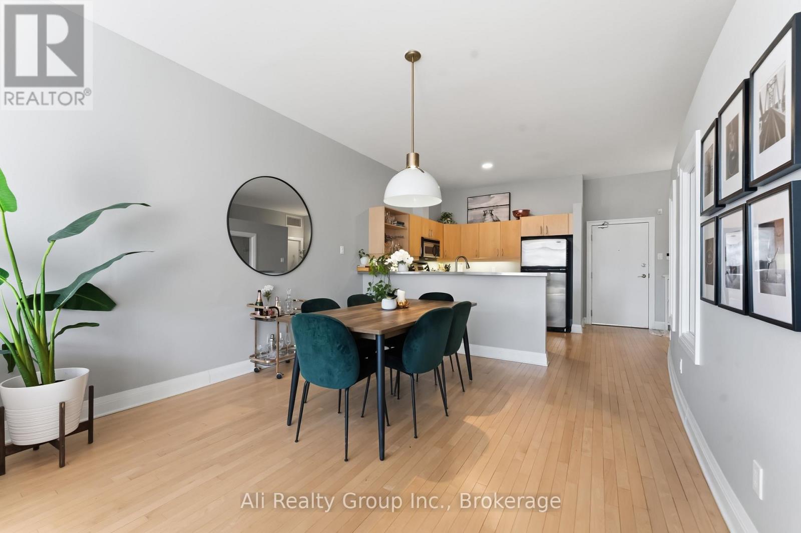 307 - 300 Powell Avenue, Ottawa, Ontario  K1S 5T3 - Photo 15 - X12898850