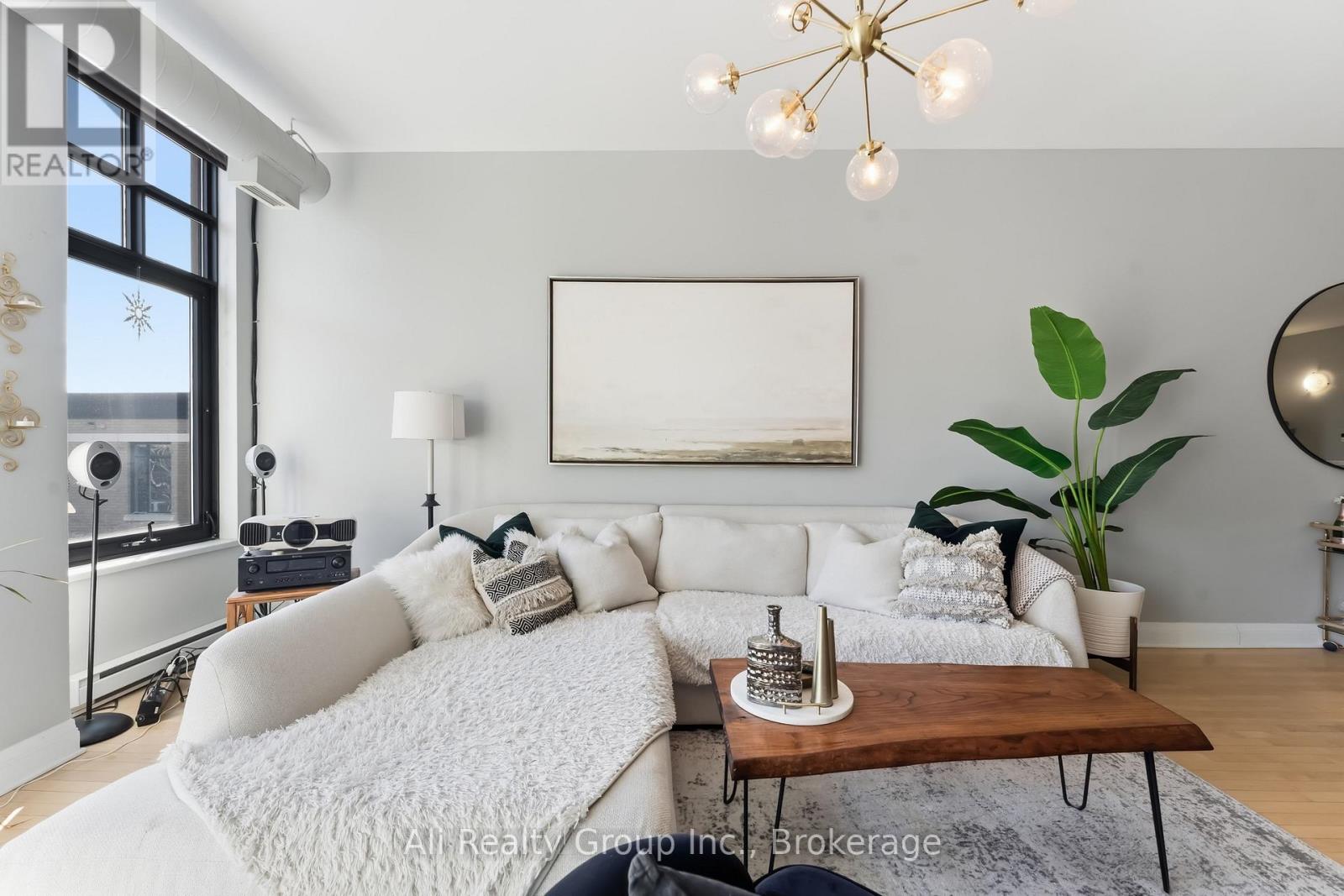 307 - 300 Powell Avenue, Ottawa, Ontario  K1S 5T3 - Photo 18 - X12898850