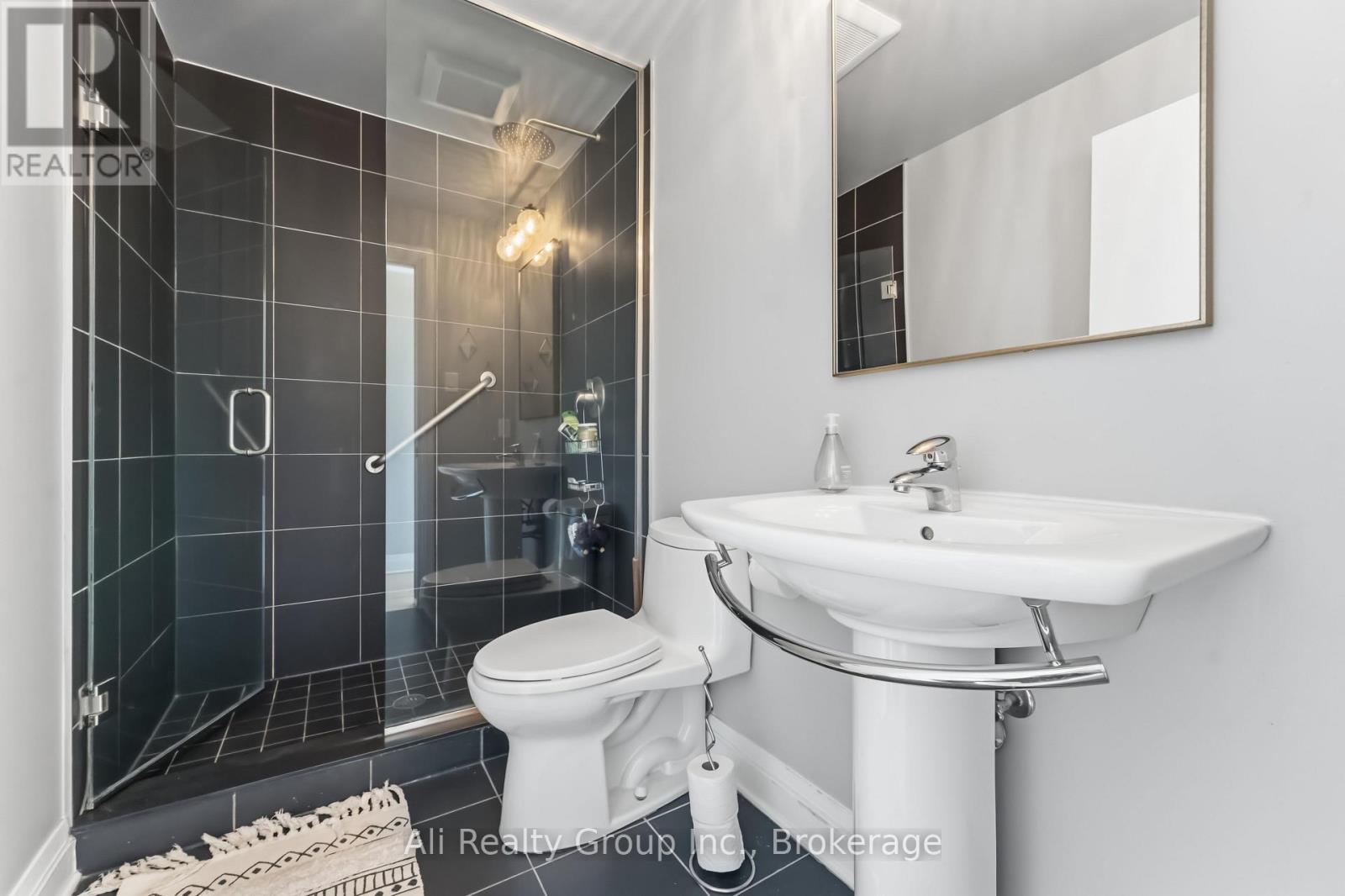 307 - 300 Powell Avenue, Ottawa, Ontario  K1S 5T3 - Photo 27 - X12898850