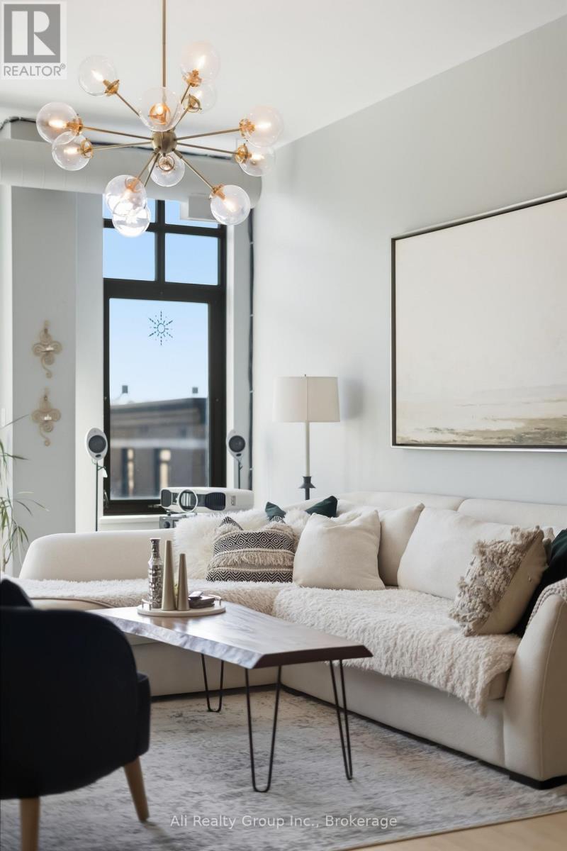 307 - 300 Powell Avenue, Ottawa, Ontario  K1S 5T3 - Photo 33 - X12898850