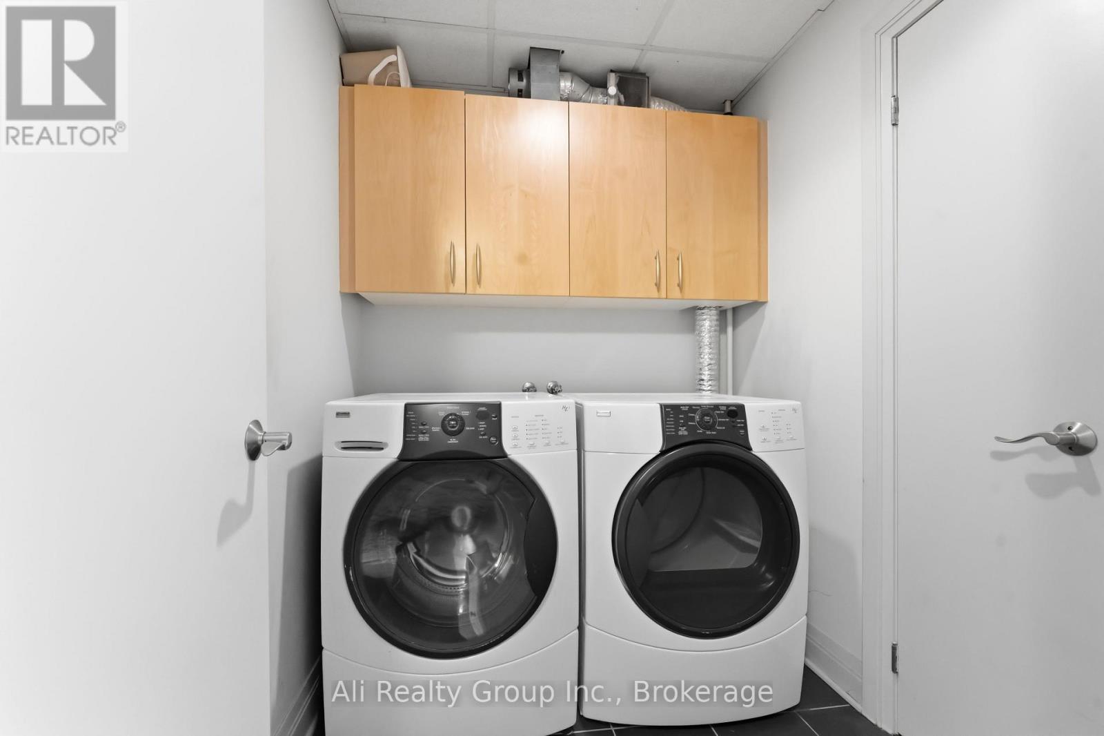 307 - 300 Powell Avenue, Ottawa, Ontario  K1S 5T3 - Photo 37 - X12898850