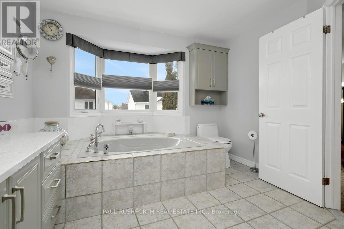 588 Pocono Crescent, Ottawa, Ontario  K4A 3J6 - Photo 30 - X12898916