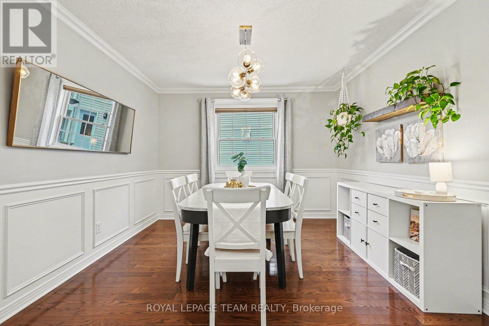 36 Fernbrook Place, Ottawa, Ontario  K2M 2L8 - Photo 10 - X12898932