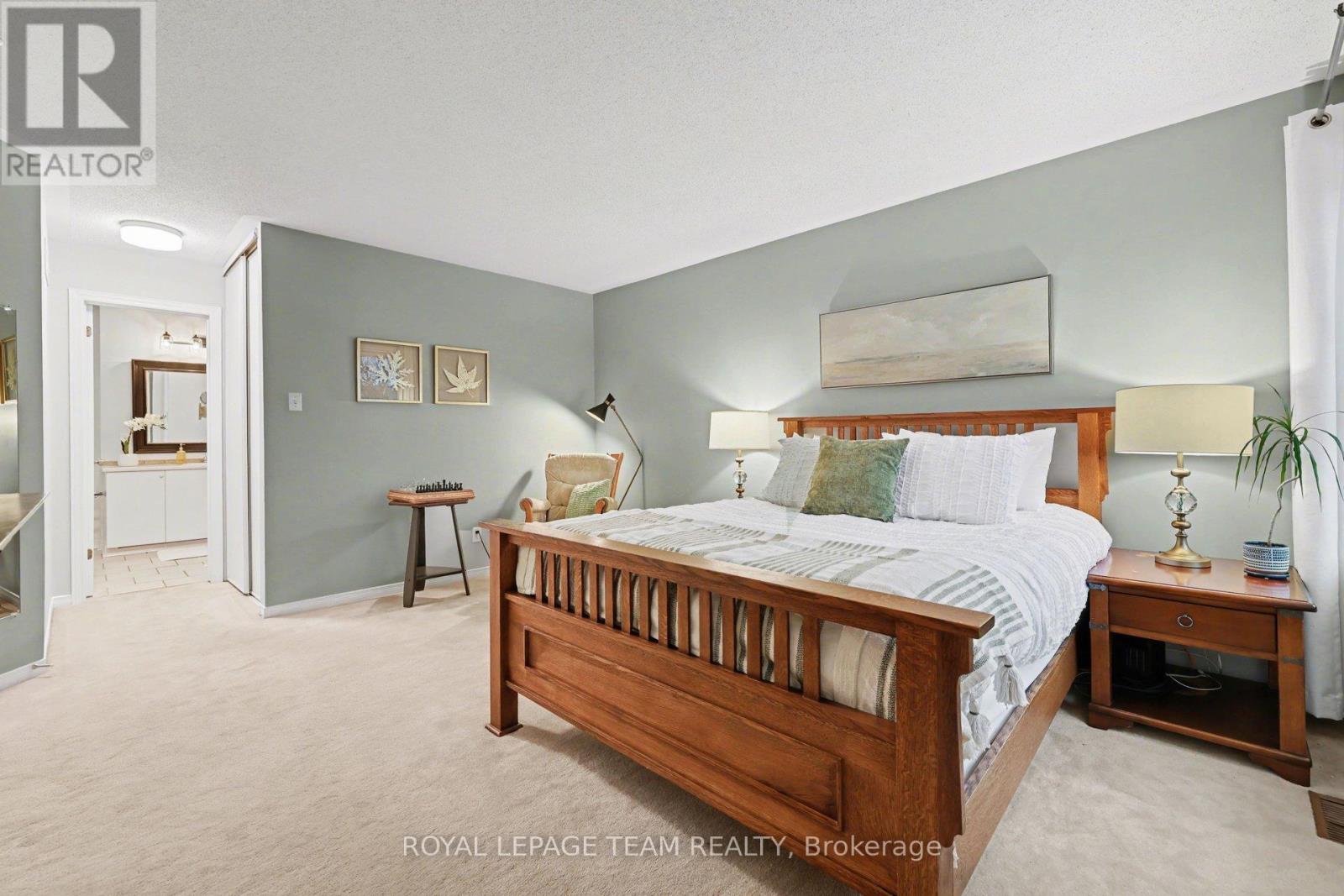 36 Fernbrook Place, Ottawa, Ontario  K2M 2L8 - Photo 20 - X12898932