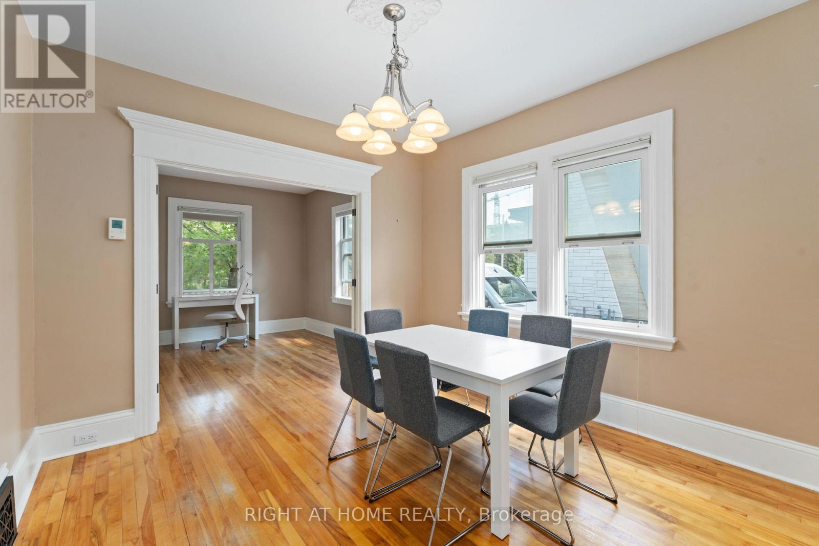 284 Churchill Avenue N, Ottawa, Ontario  K1Z 5B6 - Photo 6 - X12898964