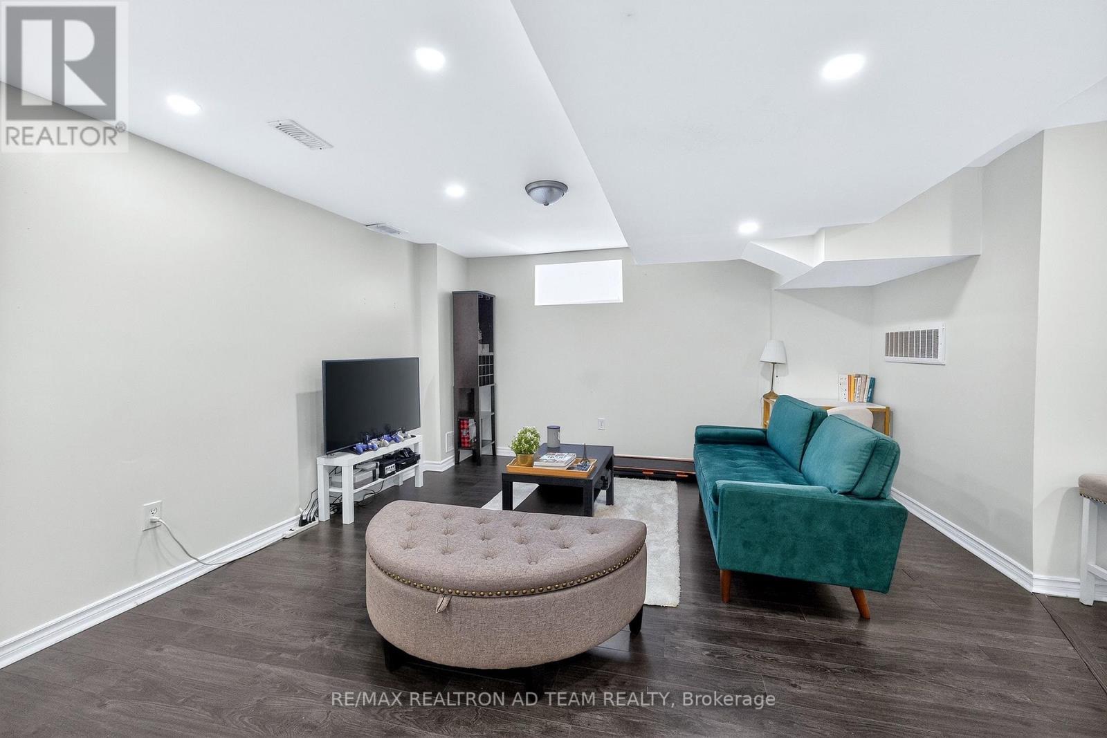 33 Wilsongary Circle, Ajax, Ontario  L1T 0G6 - Photo 28 - E12895424