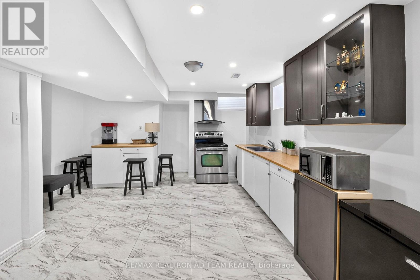 33 Wilsongary Circle, Ajax, Ontario  L1T 0G6 - Photo 30 - E12895424