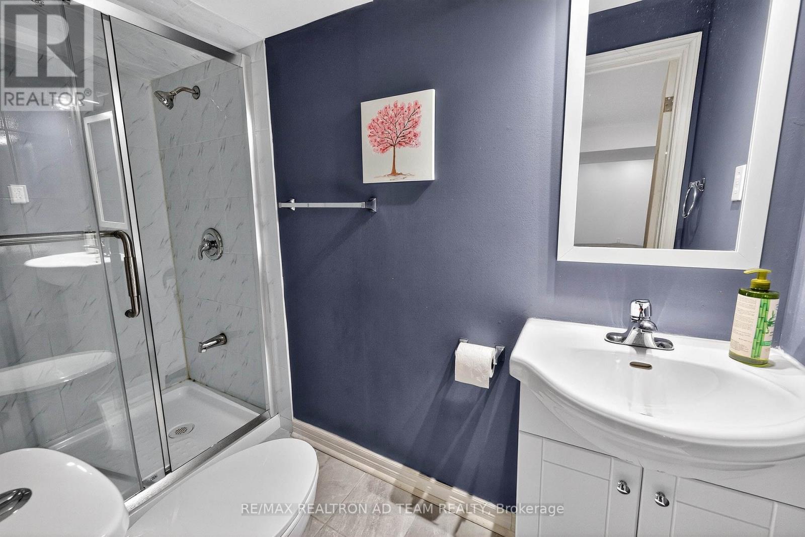 33 Wilsongary Circle, Ajax, Ontario  L1T 0G6 - Photo 32 - E12895424