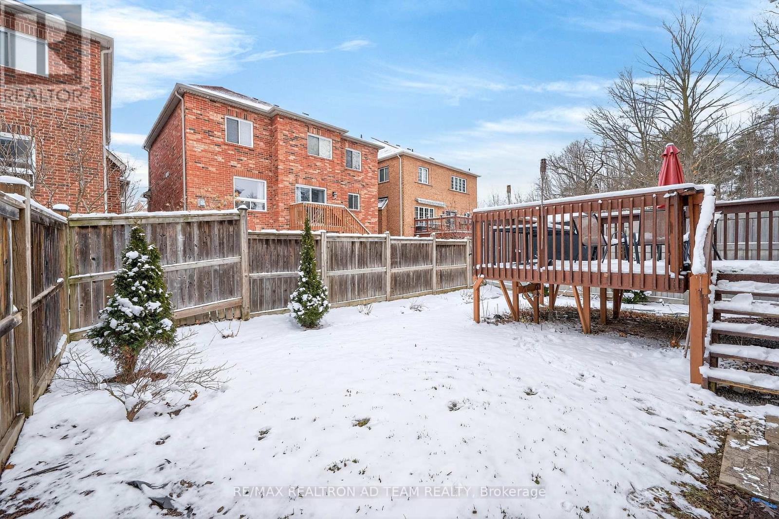 33 Wilsongary Circle, Ajax, Ontario  L1T 0G6 - Photo 36 - E12895424