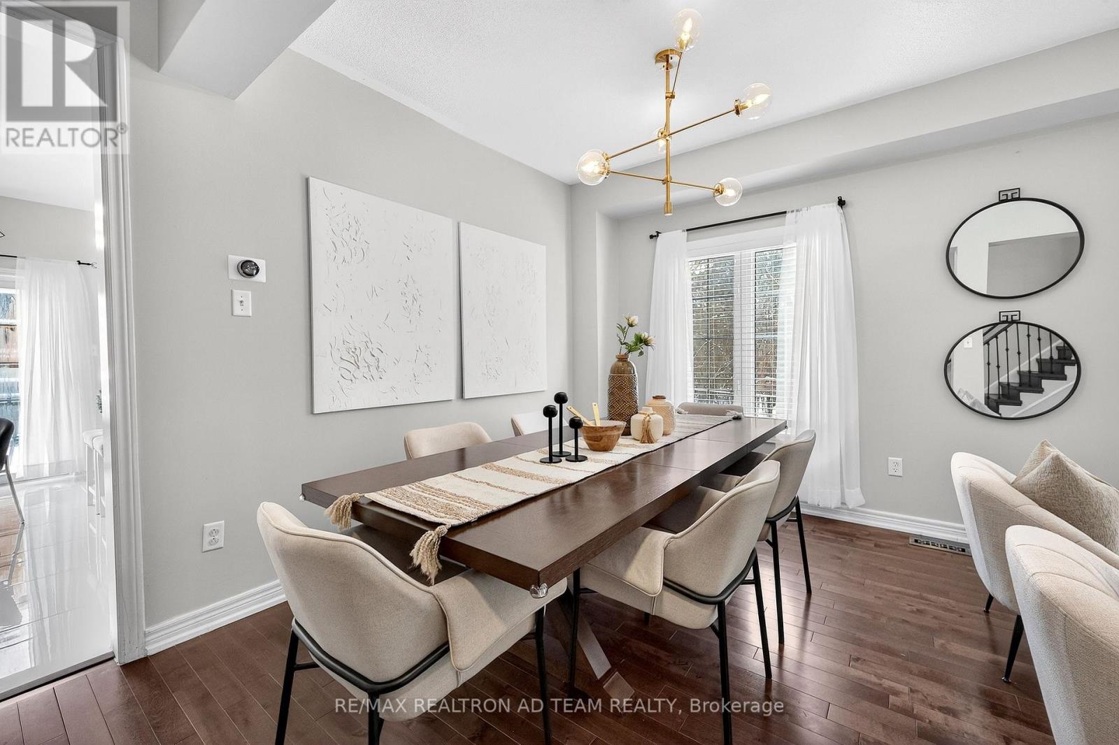 33 Wilsongary Circle, Ajax, Ontario  L1T 0G6 - Photo 7 - E12895424